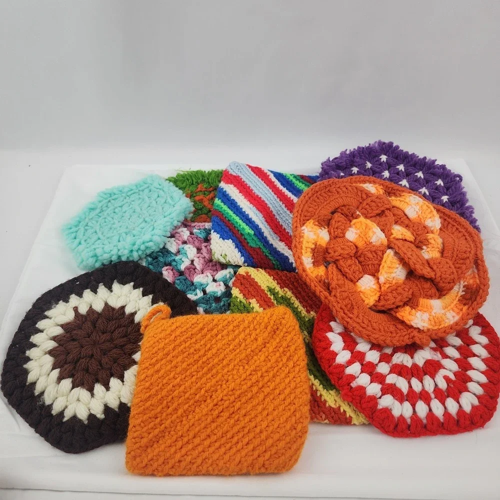 Vintage Handmade Crocheted Lot of 10 Hot Pads Pot Holders‎ 8 Coasters With Stand